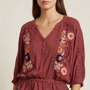 Free People M pink floral slouchy Embroidered Top